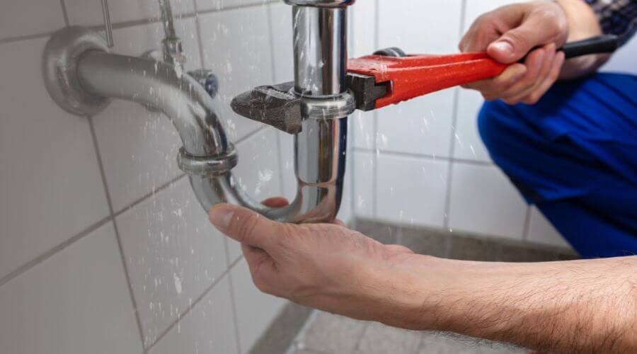 Pipe Leak Detection in Girard, IL